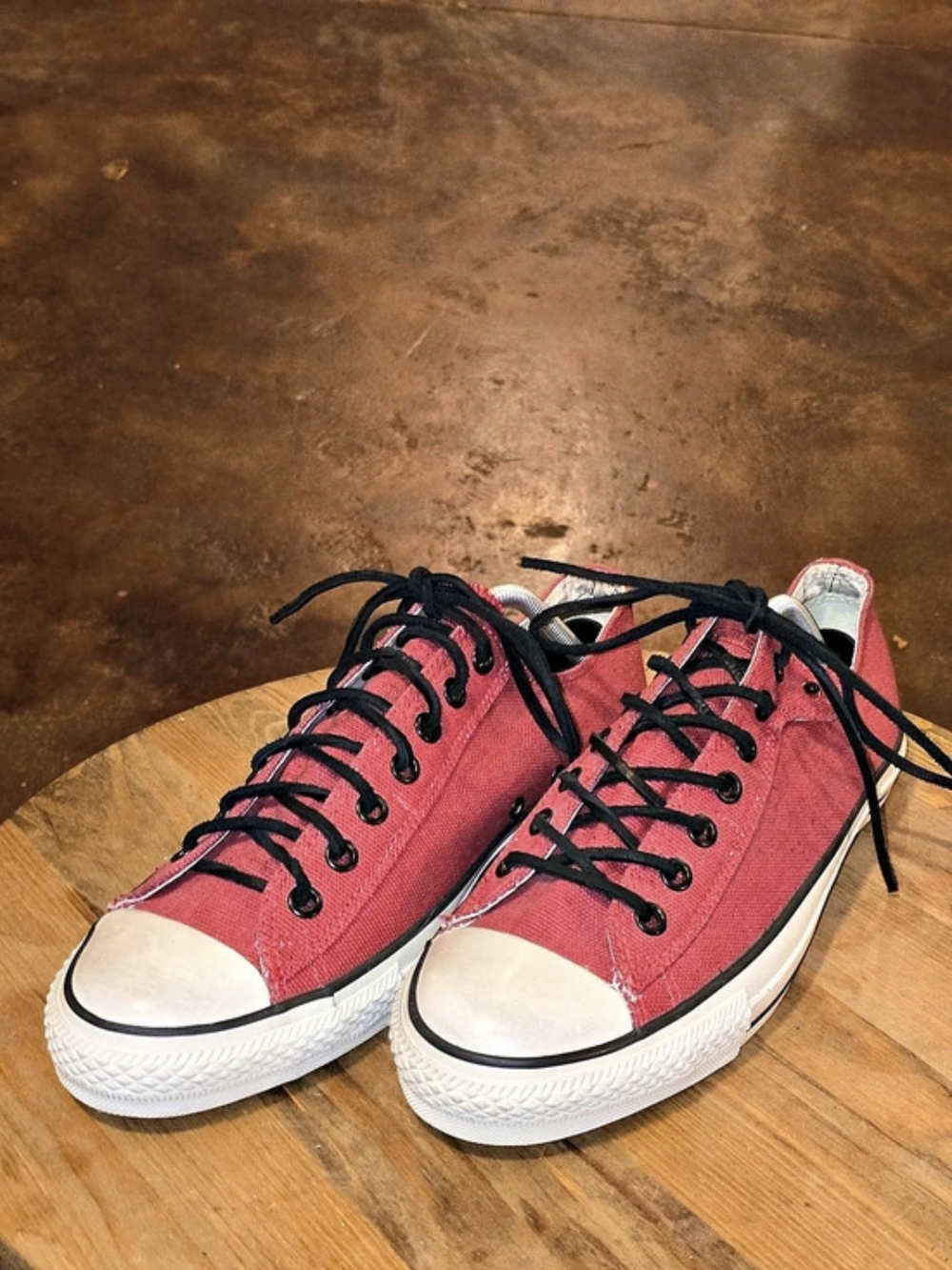 Converse x John Varvatos Chuck Taylor All Star Low Red Canvas M10 W12 142947C